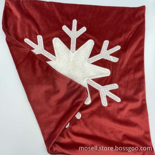 Soft Touch Christmas Snowflake Pattern Square Pillowcase